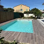 Dom wakacyjny Maison Provencale - Piscine & Terrain De Petanque