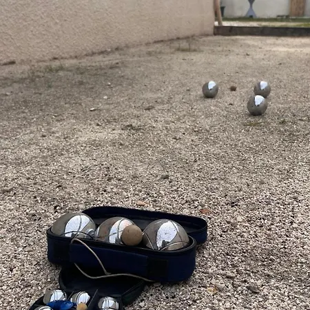 Maison Provencale - Piscine & Terrain De Petanque Ferienhaus Grillon